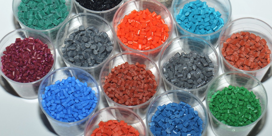 Colored polymer resins