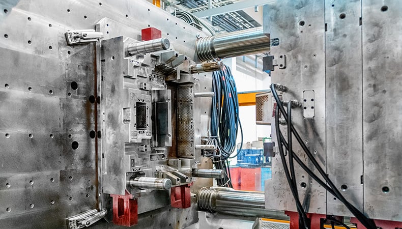 Which Injection Molding Machine is Best for Your Project?
