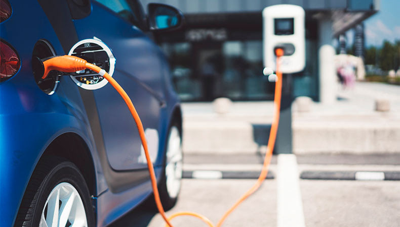 5 Reasons Automotive OEMs Use Plastics In Electric Vehicles